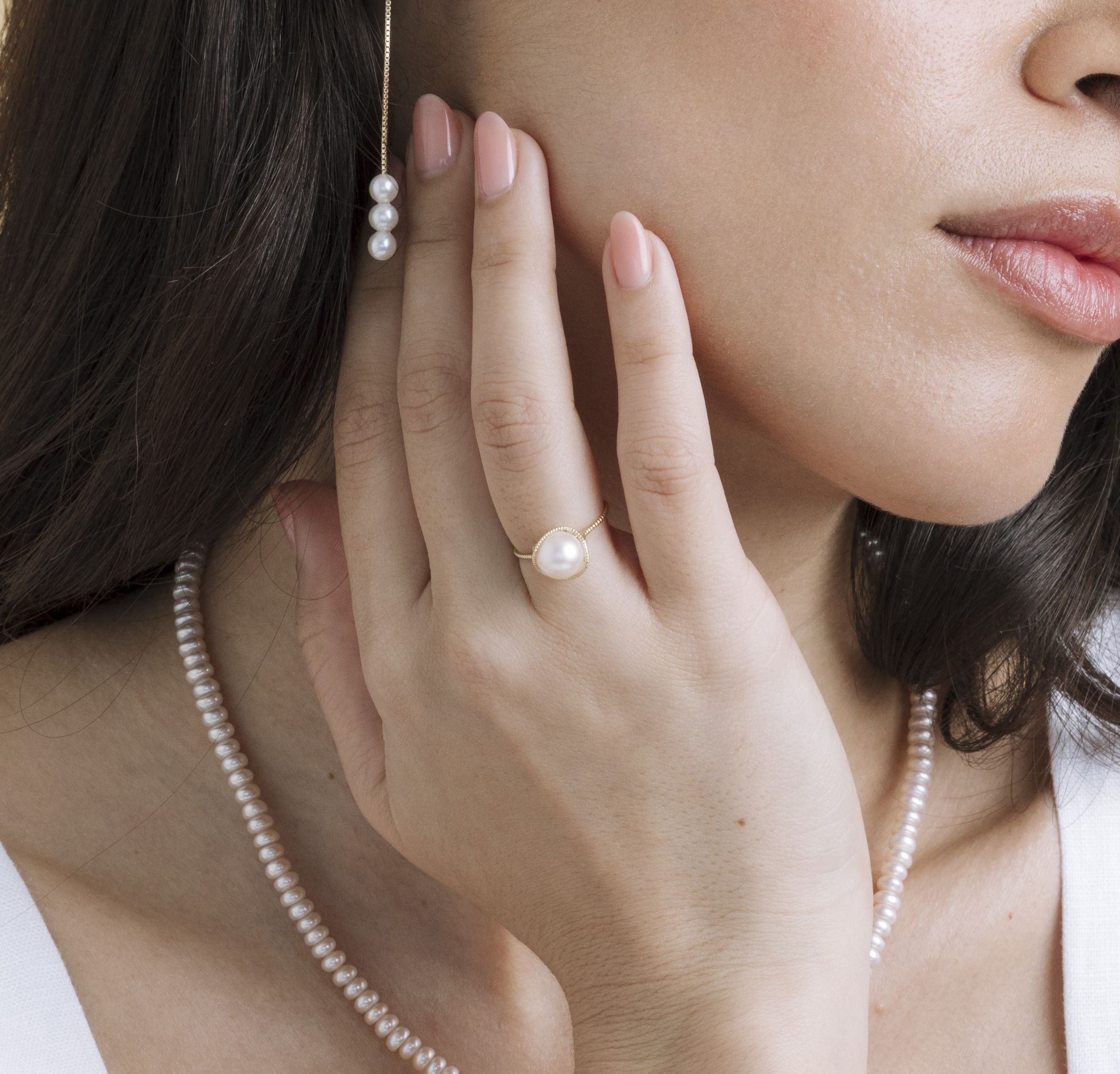 14K Gold Freshwater Pearl Raven Ring